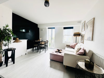 1 Bed Flat - Warwick Ave - Corporates/Ltd Only Main Photo