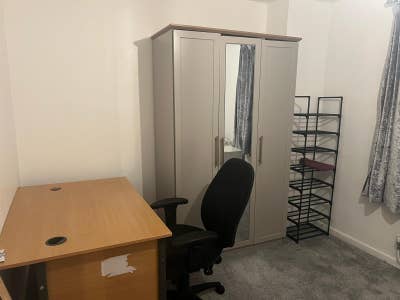 Double bedroom for rent at &pound;585 all bill included  Main Photo