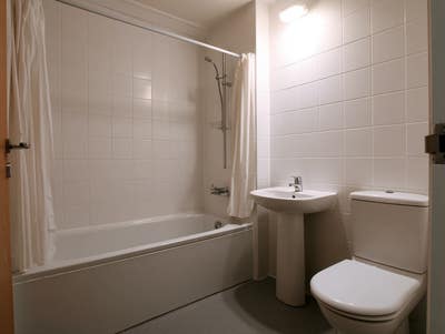 Nice and Affordable 1 Bedroom Main Photo