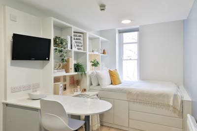 Fantastic Student Studio Apartment Whiteladies Rd Main Photo