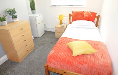 🏠 Affordable Single Room|✨All bills included Main Photo