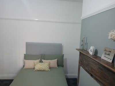Stop Gap, Short Stay Double Room  Main Photo