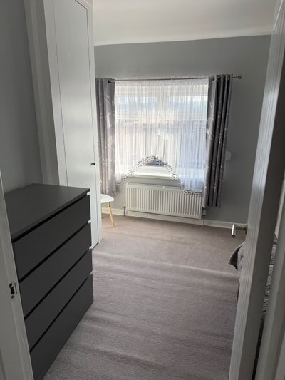 Furnished Double Room - Oldham Town Centre -  Main Photo