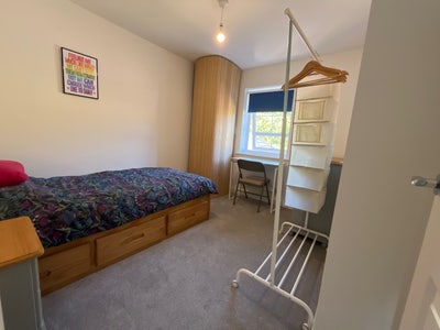 Room with own bathroom  Main Photo