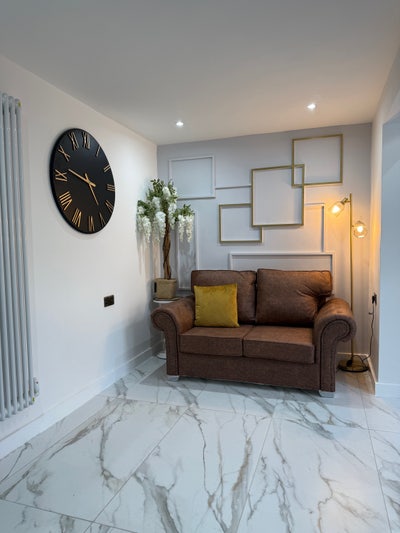 Brand New Beautiful Double En Suite in Wilmslow Main Photo