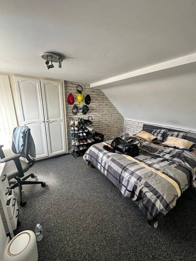 2 Spacious Double Rooms (1 Ensuite) in bs34 Main Photo