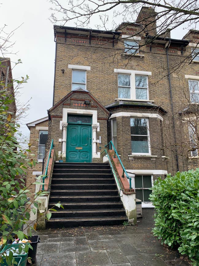 Bright & Spacious One-Bedroom Period Conversion Main Photo