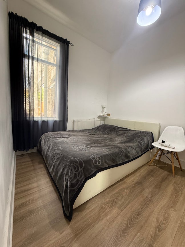 Room Will Be Available from 9 of September. Main Photo