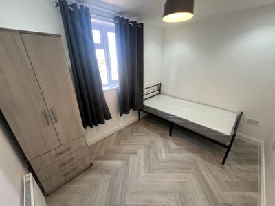 😍 Double Rooms in Barking - Asap 😍  Main Photo