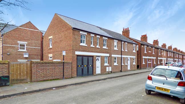 ✨ North Oxford Canal Side Student Flat - 4 Dbls 🏡 Main Photo