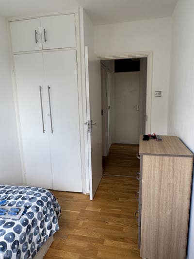  Single bedroom  Main Photo