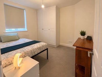 Furnished Double room-&pound;750/month Main Photo