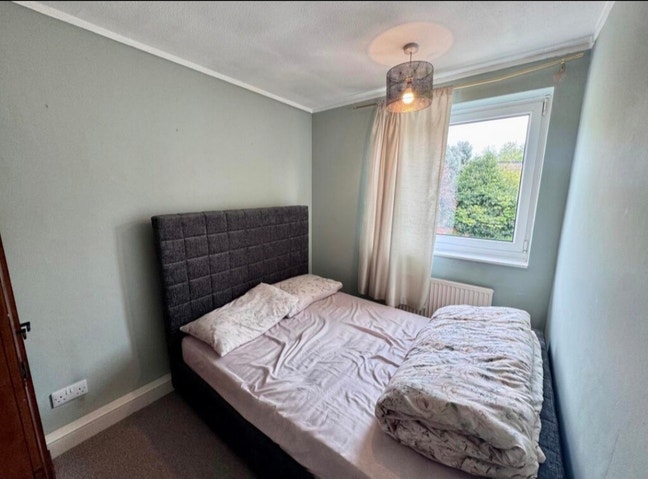 Double Bedroom available for rent immediately  Main Photo