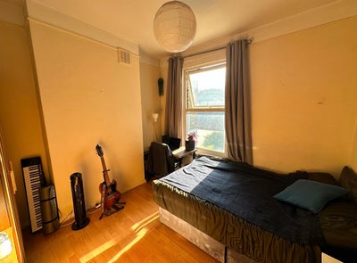 SW Battersea Single Room - Female Household Main Photo