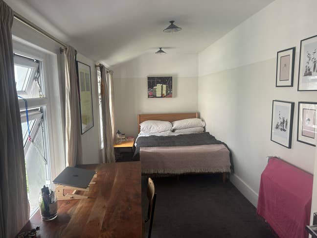 Bright, large Room to Rent in Penge Main Photo