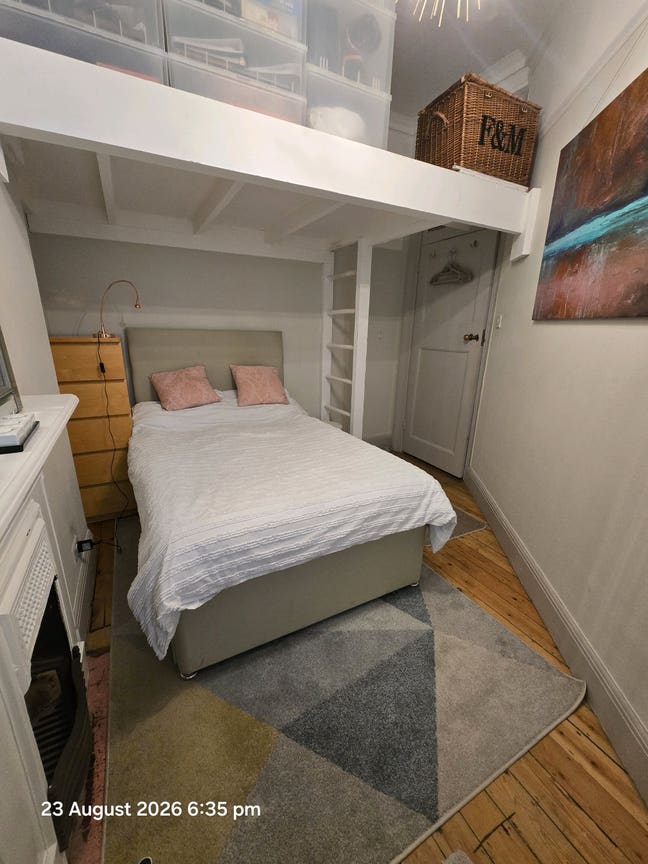Single room to rent in West Kensington (Mon-Fri) Main Photo