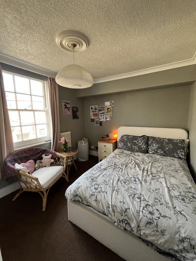 Double Room in Kennington House - Move-in Sept 1St Main Photo