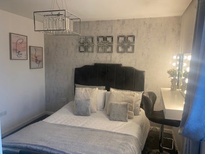 En-suite double room  Main Photo