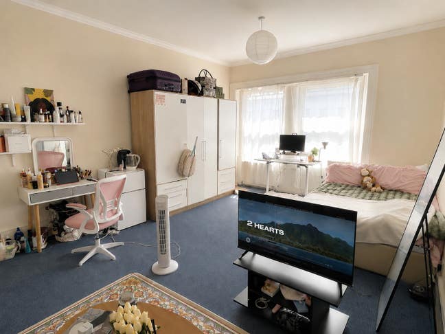 Great En-Suite Double Bedroom All Bills Included Main Photo