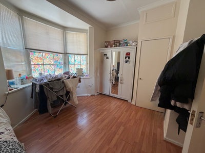Good location room to rent Main Photo