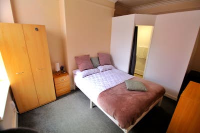 Ensuite Double room | All Inclusive Bills Main Photo