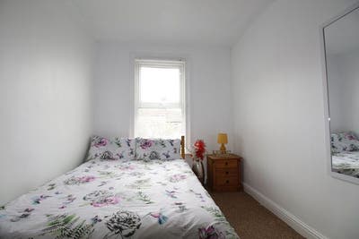 🏡 Comfortable Double Room | All Bills Included!✨ Main Photo