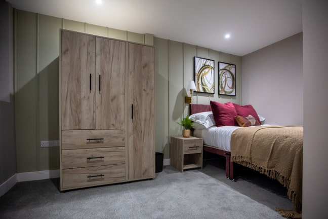 Luxury Room |💰&pound;100 Cashback on Move In Main Photo
