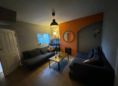 2 Lovely Double rooms available  Main Photo