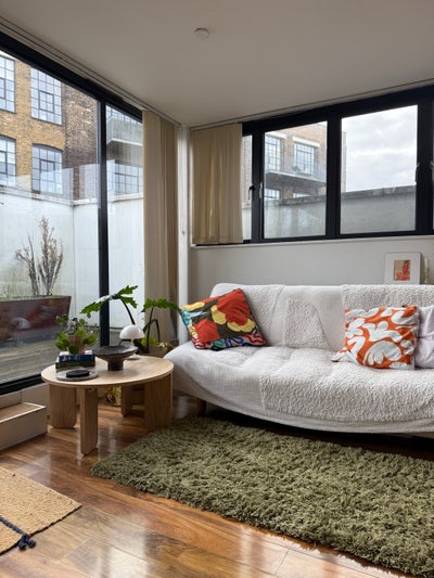 En-suite room in bright and cozy Kentish Town flat Main Photo