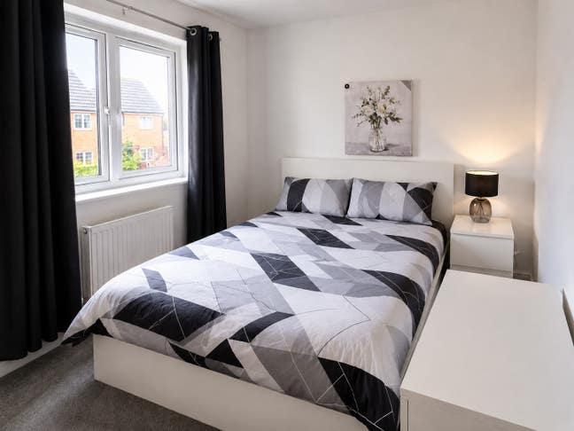 Furnished Rooms Near Manchester City Centre  Main Photo