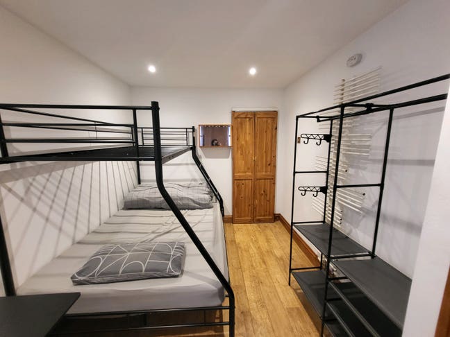Single bedroom  Main Photo
