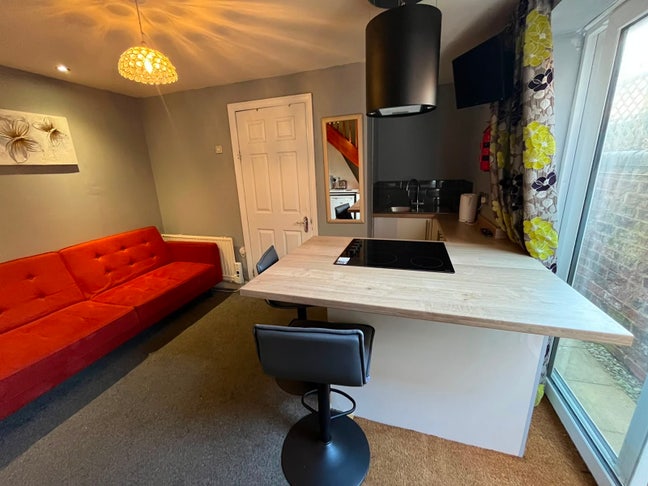 City Centre Flat (Inc All Bills) Main Photo