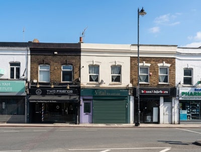 Brand New HMO Studios – Pembroke Avenue, Enfield E Main Photo