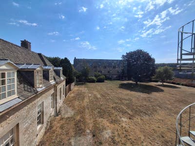 Unique Guardian Opportunity - Cirencester Main Photo