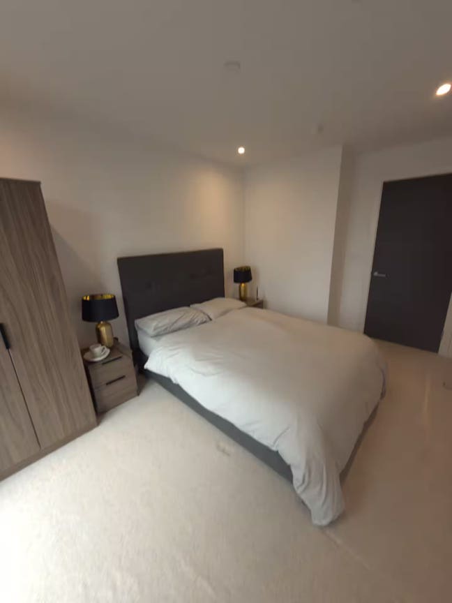 Double room, Salford, 2 month let, bills included Main Photo