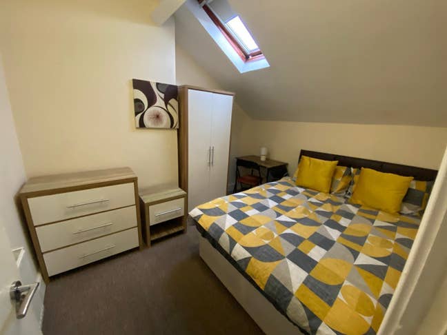 Room Available Lisburn Road Belfast Main Photo