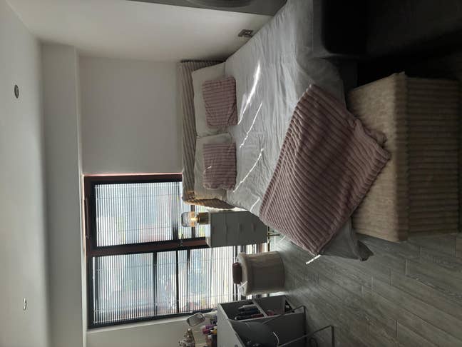 Spacious Studio Main Photo