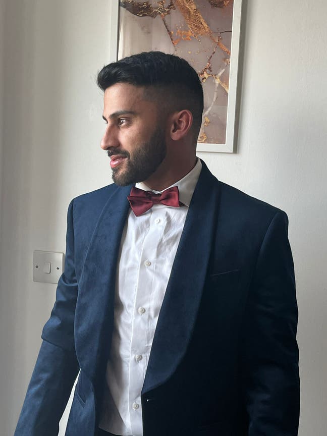 Looking for a spare room Main Photo