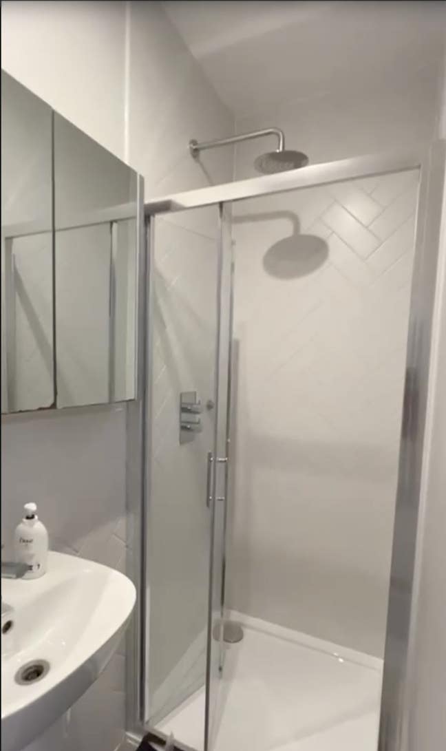 Modern shared home in Earsfield Main Photo