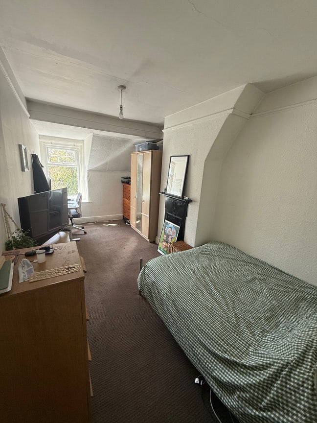 Double Room in West Didsbury - &pound;395/month Main Photo