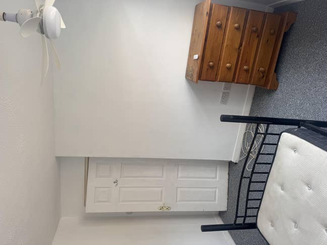 Double bedroom, Southwick  Main Photo