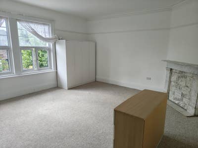 Double Bedroom for Rent Near Mitcham Stram Stop Main Photo