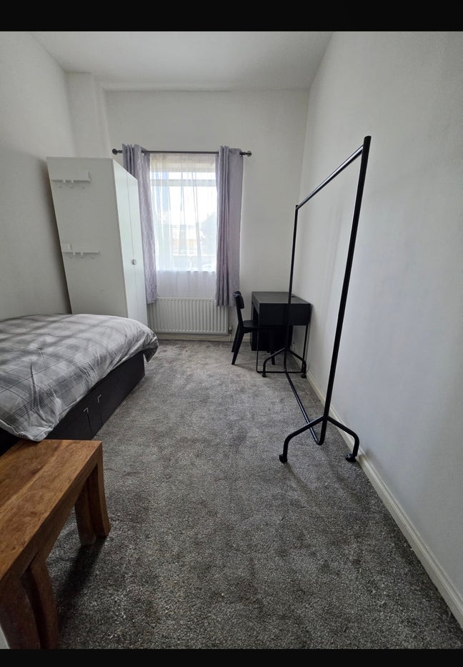 Single bedroom in Finnieston - G3  Main Photo