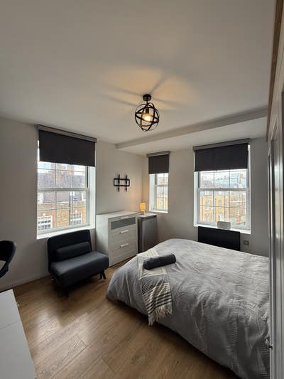 Beautiful Double room Aldgate East  Main Photo