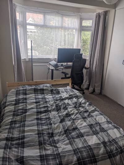 Spacious Double Room House Share N9 Main Photo
