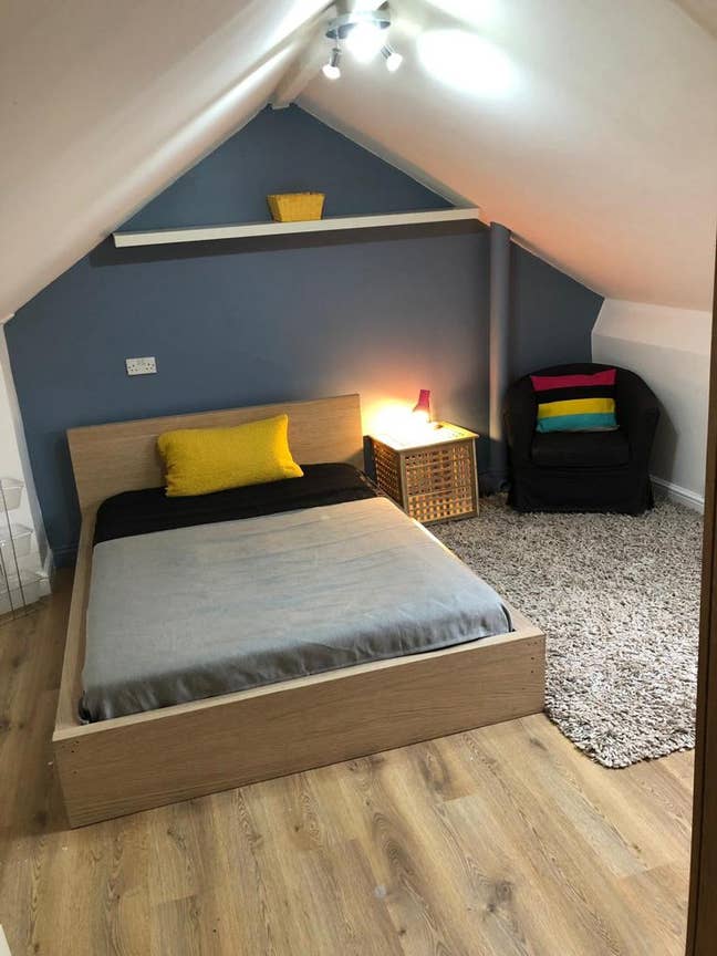 🏡 Single Loft -  Private Bathroom 10 Min Jubilee Main Photo