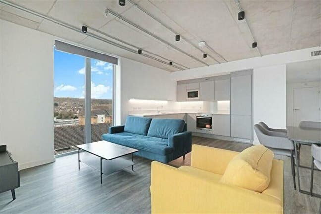 2 Modern Rooms in a Bright New-Build Flat Main Photo