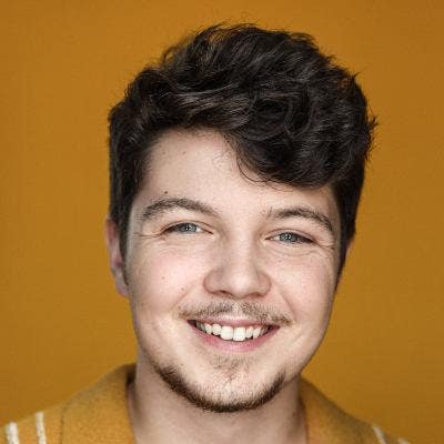 Actor looking for house in London to move to Main Photo