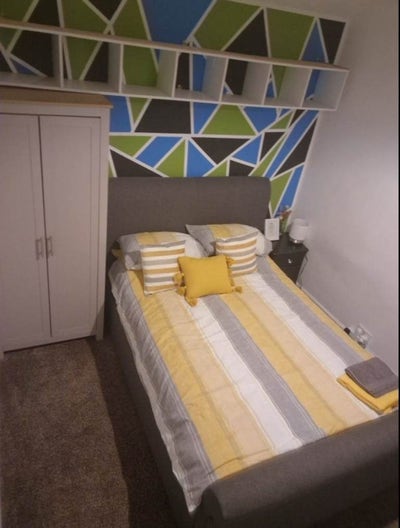 Double Room in 4-Bed House – DN32 8AY Main Photo