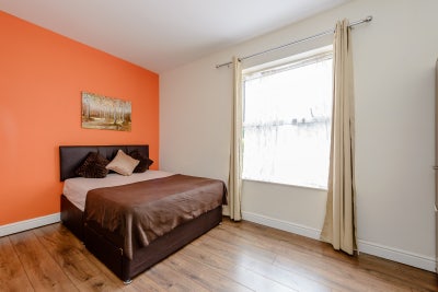 Beautiful Eunsuite Rooms in CV1 Main Photo